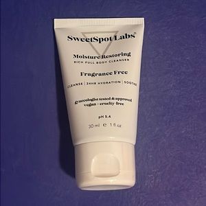 🌟5/$25 Sale🌟SweetSpot Labs Moisture Restoring Rich Full Body Cleanser Soothe